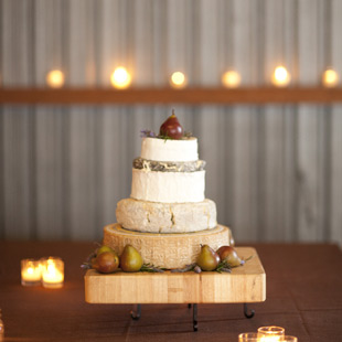 Wheels Of Cheese Tiered Wedding Cake Wheels Of Cheese Tiered Wedding Cake